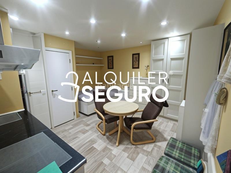 Foto c170a488-b009-4a42-8d06-281cf576e8b5. Affitto monolocale con riscaldamento in San Diego Madrid