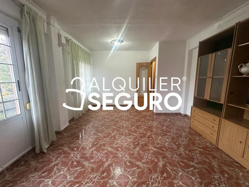 Foto 442f6e06-206c-45fc-95ef-bb7eee29864f. Location appartement dans Torrefiel Valencia