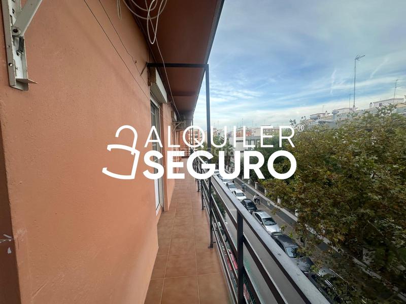 Foto 64483c2d-6ff3-4d71-ba35-c0ba170ca375. Location appartement dans Torrefiel Valencia