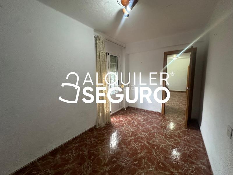 Foto 681ac17e-24cd-4988-bbc5-3fbc59274ff8. Location appartement dans Torrefiel Valencia
