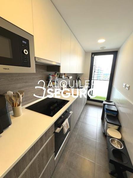 Foto 07b6c5bc-cd91-44c9-b65e-0e575fa80778. Lloguer pis amb calefacció aparcament piscina a Estación Valdemoro