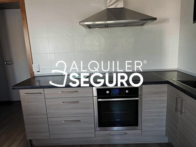 Foto af5d4889-dc62-45d4-9f6f-4910a4ba8926. Alquiler piso  c de saturno en Valdefierro Zaragoza