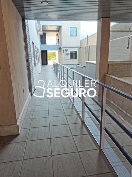 Foto 5fb46b83-05c8-49a0-aa33-6e751e466c98. Location appartement avec chauffage parking dans Valdefierro Zaragoza