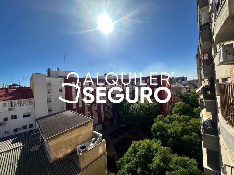 Foto 1c5b9dae-924e-4fe6-abcb-b1984f4f4d8b. Rent flat with parking in Mont Olivet Valencia