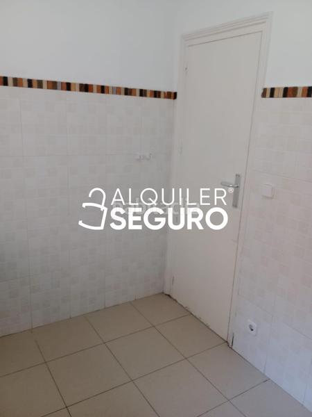 Foto 62068625-7a78-4598-9c02-1ce59cc2e78f. Alquiler piso  c virgen de la providencia en Concepción Madrid