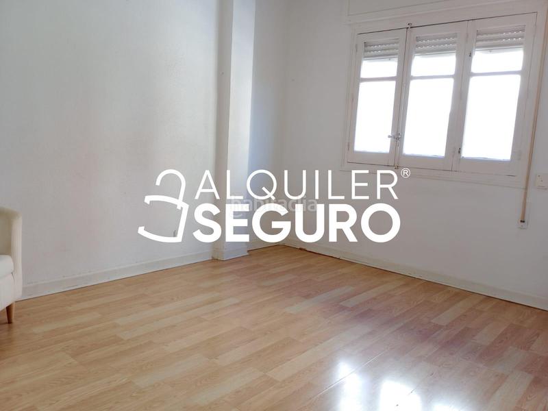 Foto f2bd7ee1-e7f3-4ad5-9a22-f7d536614549. Alquiler piso  c virgen de la providencia en Concepción Madrid