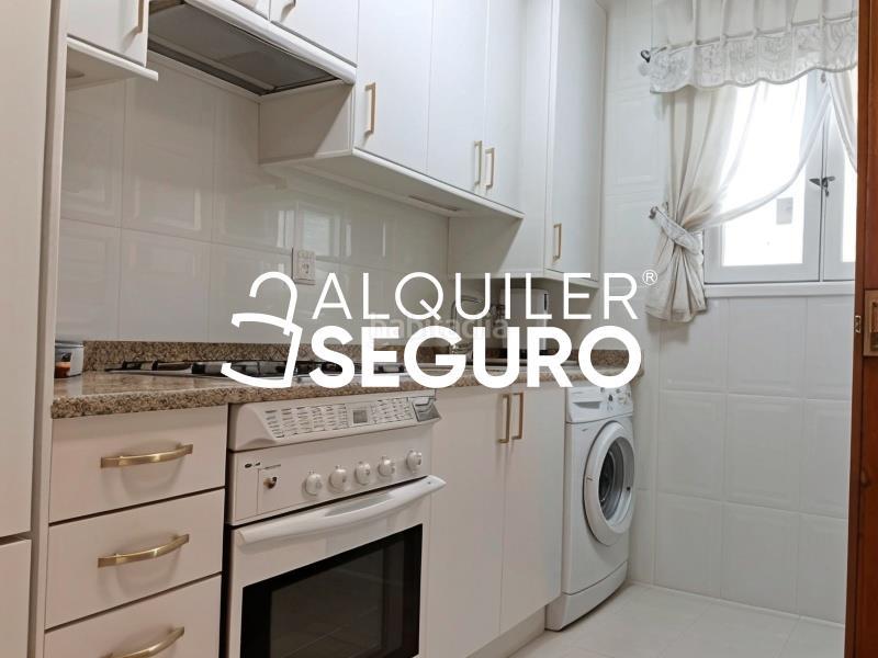Foto cb72aaf3-6995-49b7-aa1d-6dbde673bb43. Location appartement avec chauffage dans Simancas Madrid