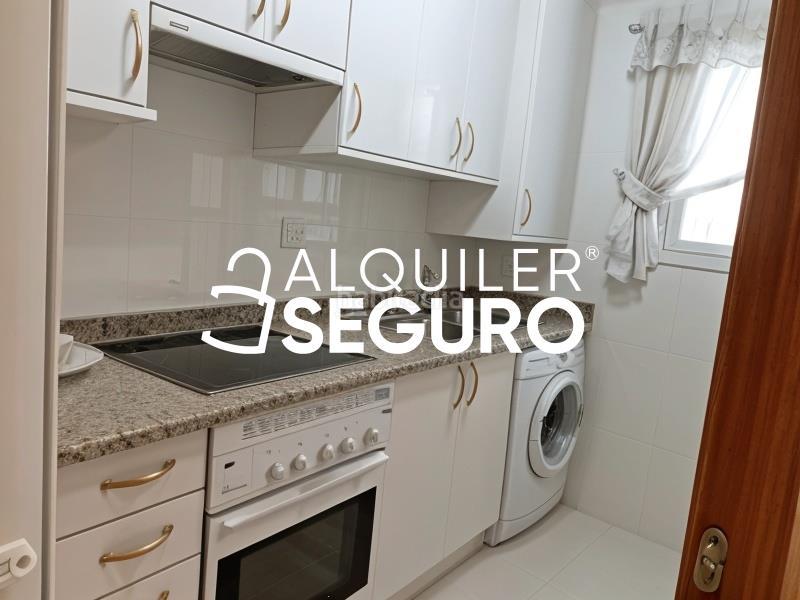 Foto ff25480f-7b57-4a0c-a2bf-e3671c38158d. Location appartement avec chauffage dans Simancas Madrid