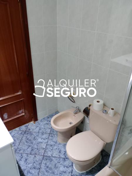 Foto b248aed2-ea84-4569-a1d2-971b97274f0d. Affitto appartamento con riscaldamento in Ventas Madrid