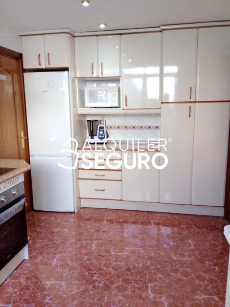 Foto 5a8fdaed-65c0-4cd6-a749-20e637d1d504. Alquiler piso  c de servando batanero en Ventas Madrid