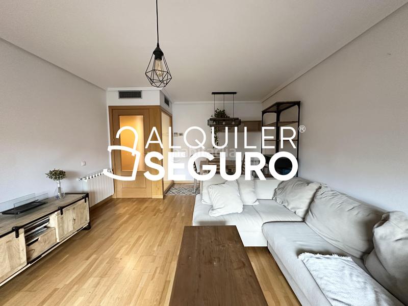 Foto fc5cc60b-a274-4d08-8ae6-08f3b48302a9. Location appartement avec chauffage parking piscine dans Pozuelo de Alarcón