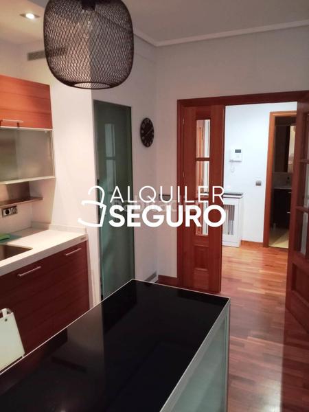 Foto 9055d902-4bdf-4771-b865-f20d3eef2381. Affitto appartamento con riscaldamento parcheggio piscina in Valladolid