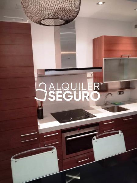 Foto e40c8c18-823c-4807-8187-bde252f79b97. Location appartement avec chauffage parking piscine dans Valladolid