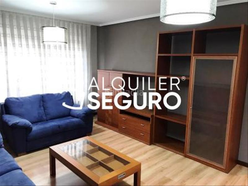 Foto a8ff42a4-c6d1-45fd-a090-6b5ad5fa5174. Alquiler piso  c landaberde vitoriagasteiz en Vitoria - Gasteiz