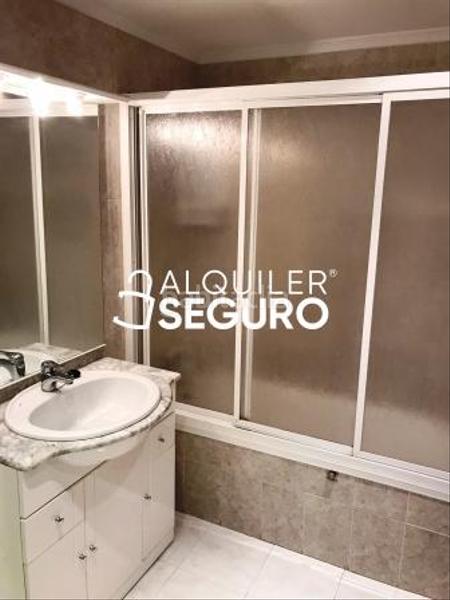 Foto c4ba219a-8198-4235-a1a9-5f9954f87607. Alquiler piso  c landaberde vitoriagasteiz en Vitoria - Gasteiz