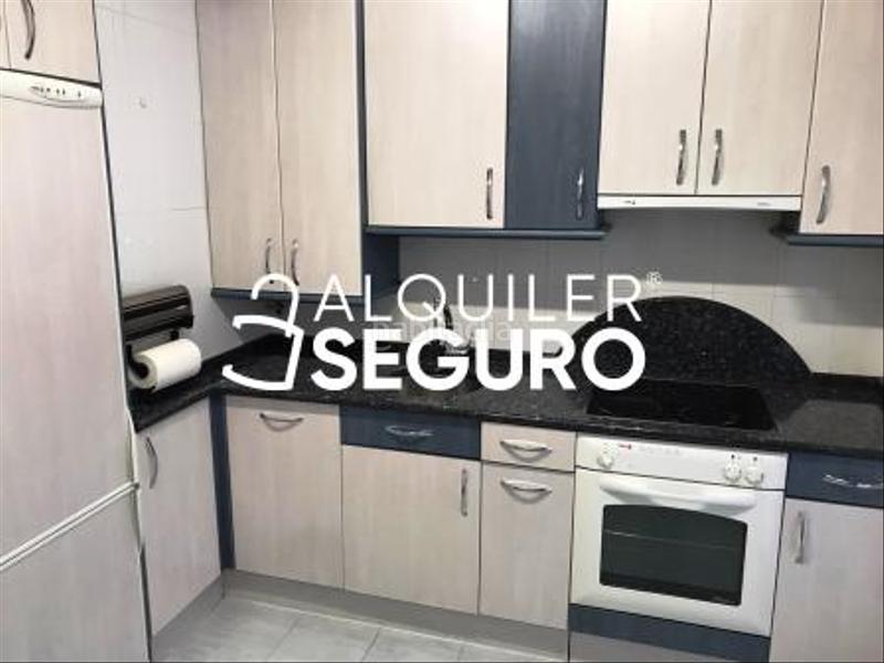 Foto c2f7073e-08f2-485b-98d3-cfcfd1ede08b. Rent flat with heating parking in Lakua-Bizkarra Vitoria - Gasteiz