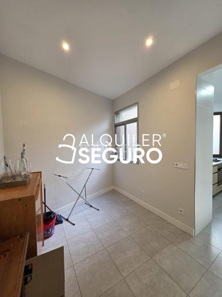 Foto 08a26882-6353-4d92-8f3d-8b0df4e6f6e3. Alquiler piso  c gordóniz en Zona Indautxu Bilbao