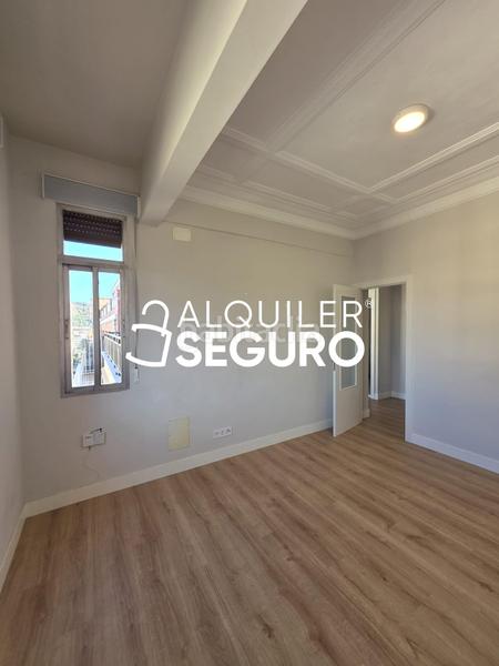 Foto 1015f08c-df71-4044-b6b3-210f87dc1507. Miete etagenwohnung mit heizung in Zona Indautxu Bilbao