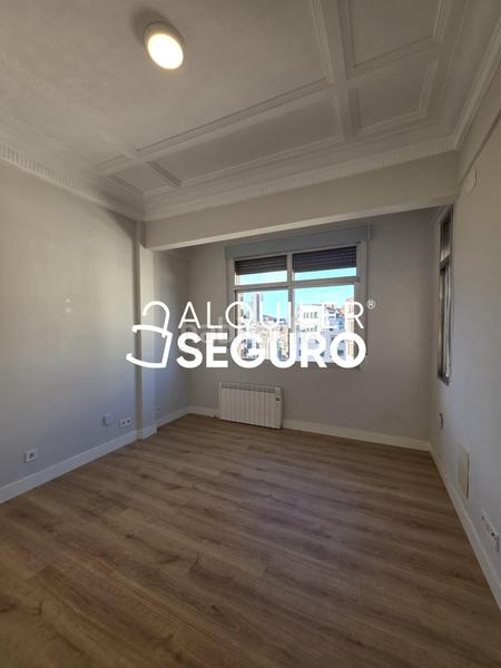 Foto 6f390554-6a5d-43f7-bc5f-7e504fad5d37. Miete etagenwohnung mit heizung in Zona Indautxu Bilbao