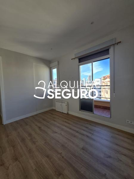 Foto f68075bd-bac1-4138-b1f1-386a77433437. Rent flat with heating in Zona Indautxu Bilbao