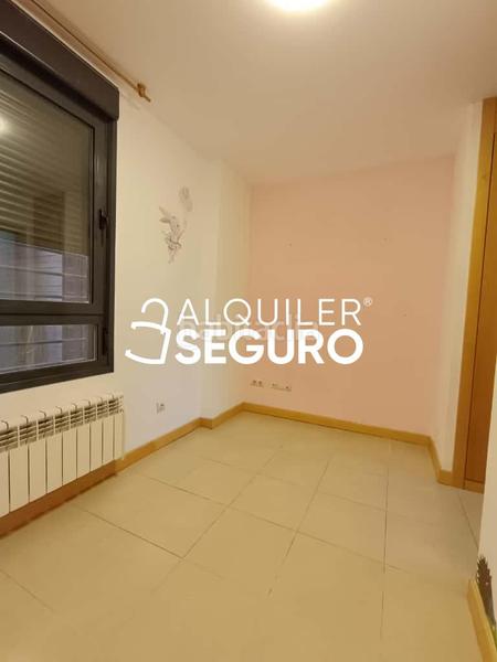 Foto 019d2a40-bd00-40b9-82da-d646fec203f0. Affitto appartamento con riscaldamento parcheggio piscina in Valdemoro