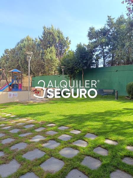 Foto 110ca5d6-cf05-4e34-a984-f2b435bf43c5. Location appartement avec chauffage parking piscine dans Valdemoro