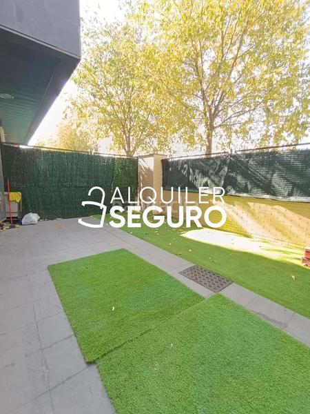 Foto 20d8ea45-2e27-4860-b89e-c04e25347120. Location appartement avec chauffage parking piscine dans Valdemoro