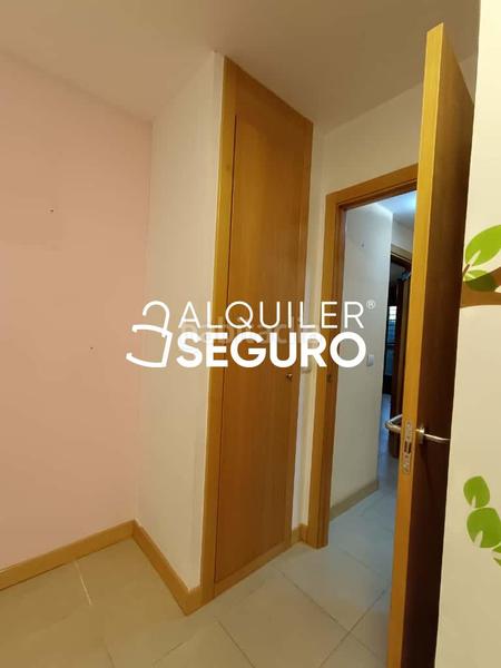 Foto 94f25334-e7d6-4f56-86ae-b1470ae59f9b. Rent flat with heating parking pool in Hispanoamérica-Comunidades Valdemoro