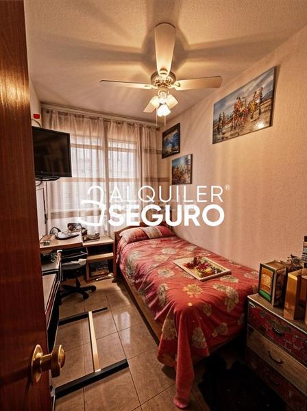 Foto 17082a87-ccf1-4085-9a3a-b32d1c454724. Affitto appartamento con riscaldamento in Palomeras Sureste Madrid