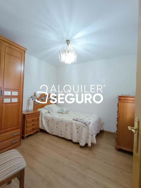 Foto 5a49f3d0-33d5-4cac-ba3e-fbf78974e527. Lloguer pis amb calefacció a Batallas Leganés