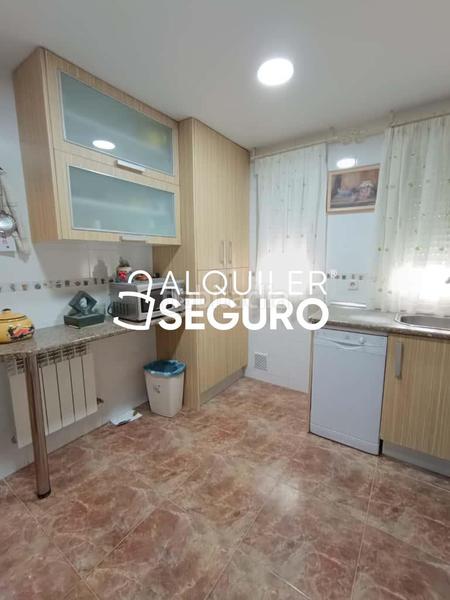 Foto f7aba9cd-11ed-45b3-937c-bfb891ccb1ff. Location appartement avec chauffage dans Batallas Leganés