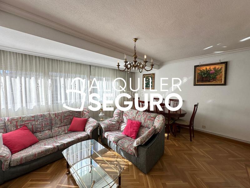 Foto 7c42bc4a-708c-48c1-ba9d-efe4ee1b84ab. Affitto appartamento con riscaldamento in Canillejas Madrid