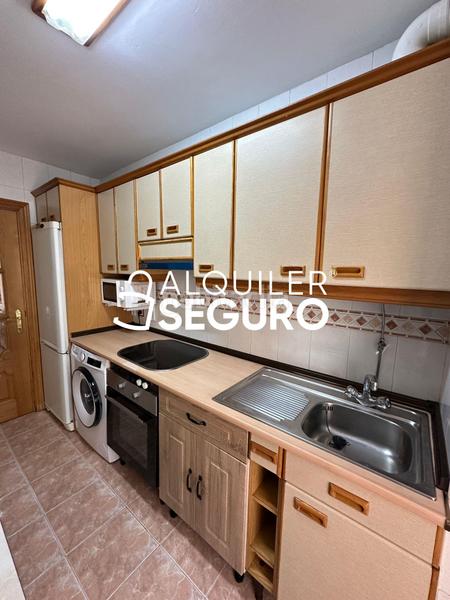 Foto a63568eb-ed82-4de4-8f9c-b6f6b15c6245. Affitto appartamento con riscaldamento in Canillejas Madrid