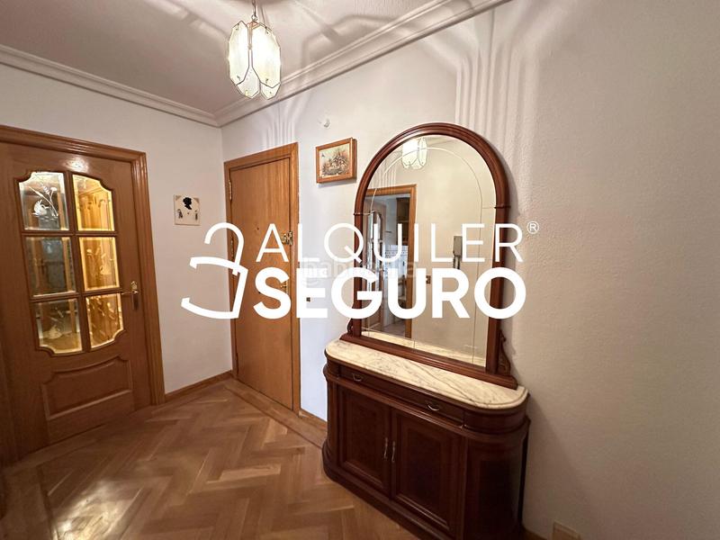 Foto f086c03f-0dfe-4074-99f3-aa7e26705501. Affitto appartamento con riscaldamento in Canillejas Madrid