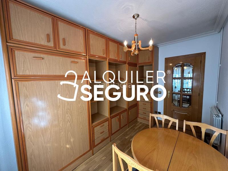 Foto 71ffe216-edb7-4869-8f02-fe05995c97a5. Alquiler piso  c discóbolo en Canillejas Madrid