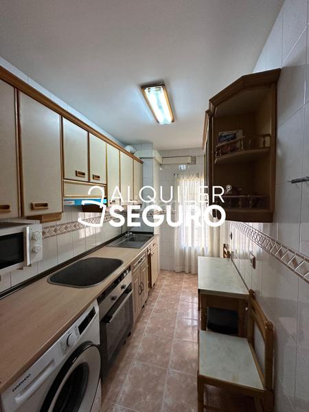 Foto 372011ab-66e6-4d73-95b0-3c576fa4eace. Rent flat with heating in Canillejas Madrid