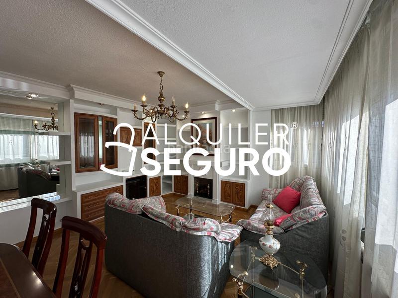 Foto b71aa811-728b-41ba-9cc4-562ddde6e676. Rent flat with heating in Canillejas Madrid