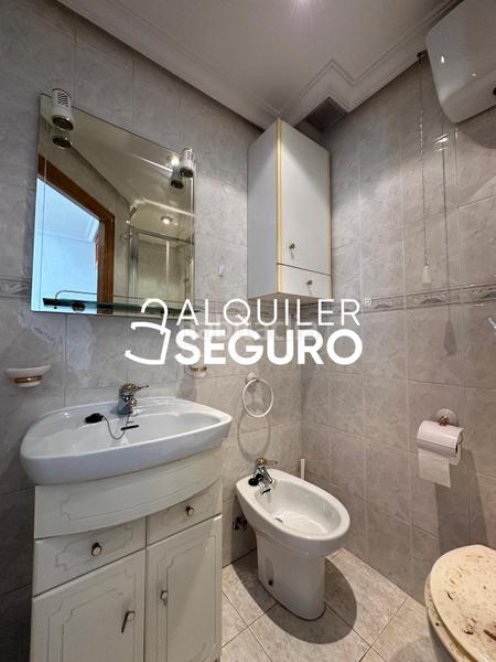 Foto da91e553-1cf0-434f-9e68-7481b26743a5. Rent flat with heating in Canillejas Madrid