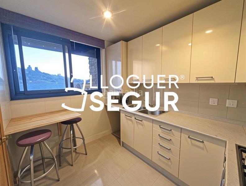 Foto 615e0e8b-7f83-4d27-9ee4-b20223dfe928. Affitto appartamento con riscaldamento piscina in Sant Cugat del Vallès