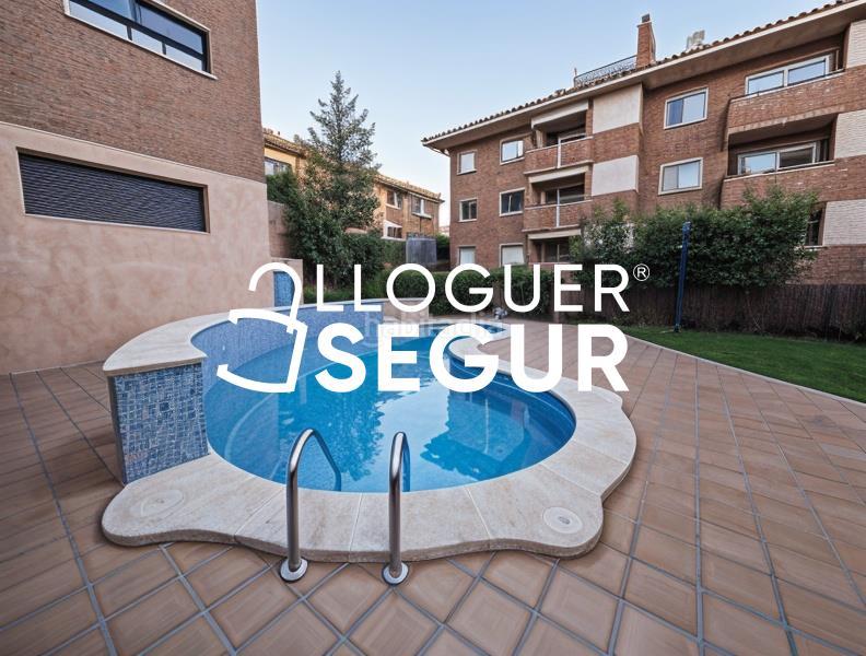 Foto 4a7e406f-491d-404b-81ef-2f9c1abe3226. Rent flat with heating pool in Coll Favà Sant Cugat del Vallès
