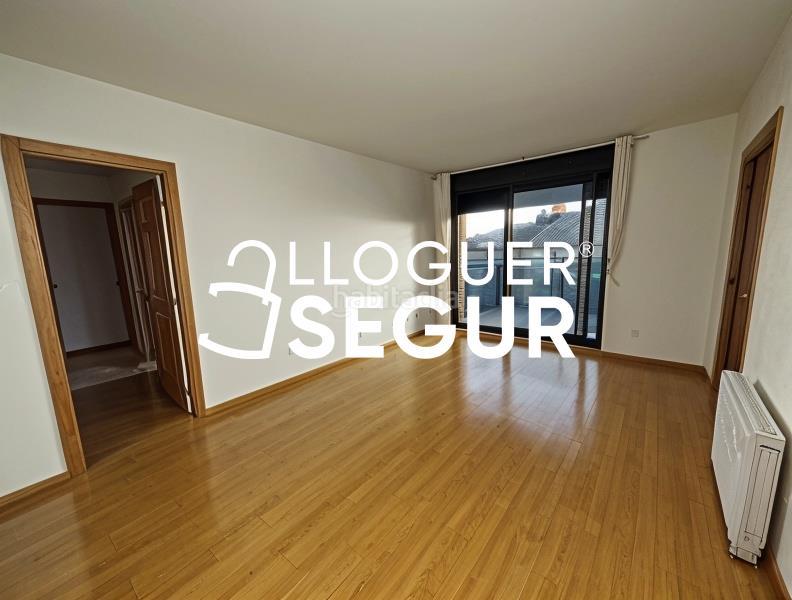 Foto ea930dad-a652-4f01-a697-c51ecbe35995. Rent flat with heating pool in Coll Favà Sant Cugat del Vallès