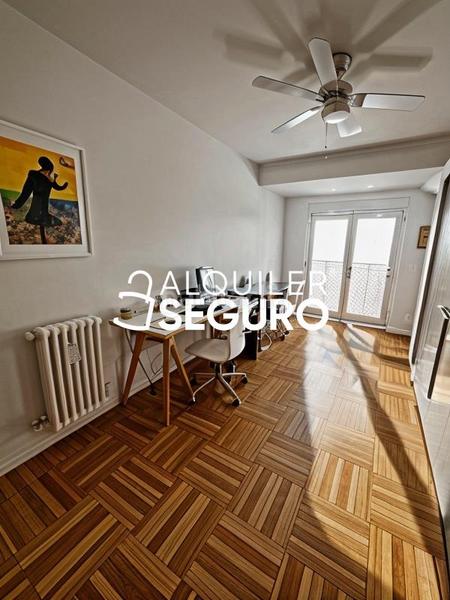 Foto e974f3d0-f368-403d-b4cc-3c5e0f9afaa2. Miete etagenwohnung mit heizung in Prosperidad Madrid