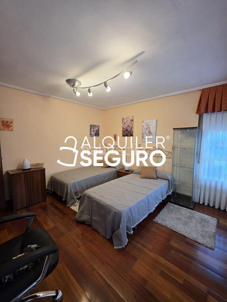 Foto f50741d9-6e4a-4a36-9cc4-92e68f54c570. Affitto appartamento con riscaldamento parcheggio in Portugalete