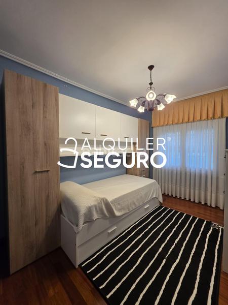 Foto acf53f95-039c-49e9-b21b-b5c9a757d22f. Location appartement avec chauffage parking dans Azeta - Abatxolo Portugalete