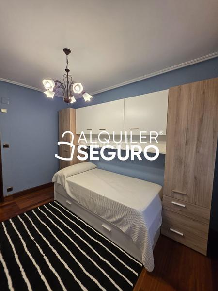 Foto fb2512bb-9e61-4beb-a87f-e3a4bb999715. Location appartement avec chauffage parking dans Azeta - Abatxolo Portugalete
