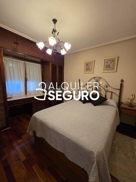 Foto bcc7753a-25b2-4f5f-8f17-28ec5eca8e4e. Rent flat with heating parking in Azeta - Abatxolo Portugalete