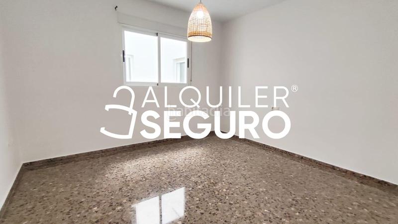 Foto 72e25143-a785-48b3-9636-63085a35558c. Affitto appartamento con parcheggio in Benaguasil