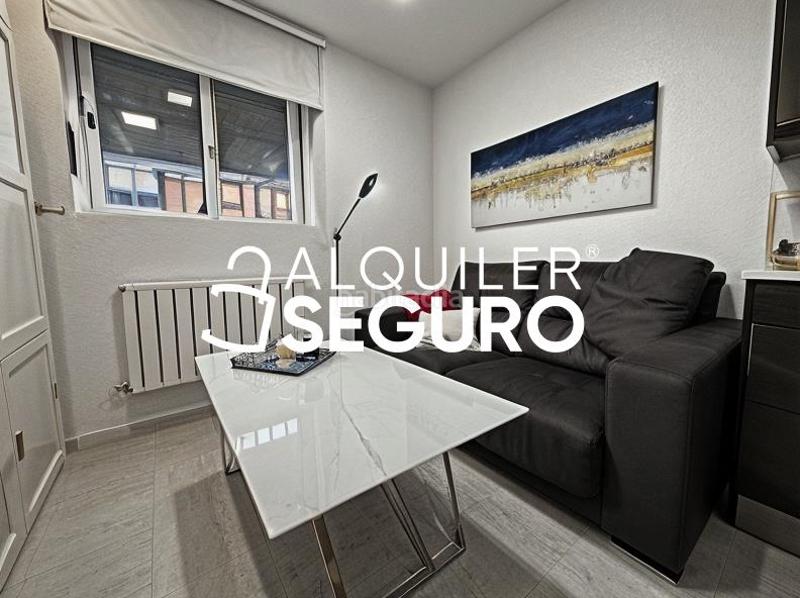 Foto 16594e1b-a9c1-4f8b-9476-db0ac1b39a72. Miete etagenwohnung mit heizung in Los Cármenes Madrid