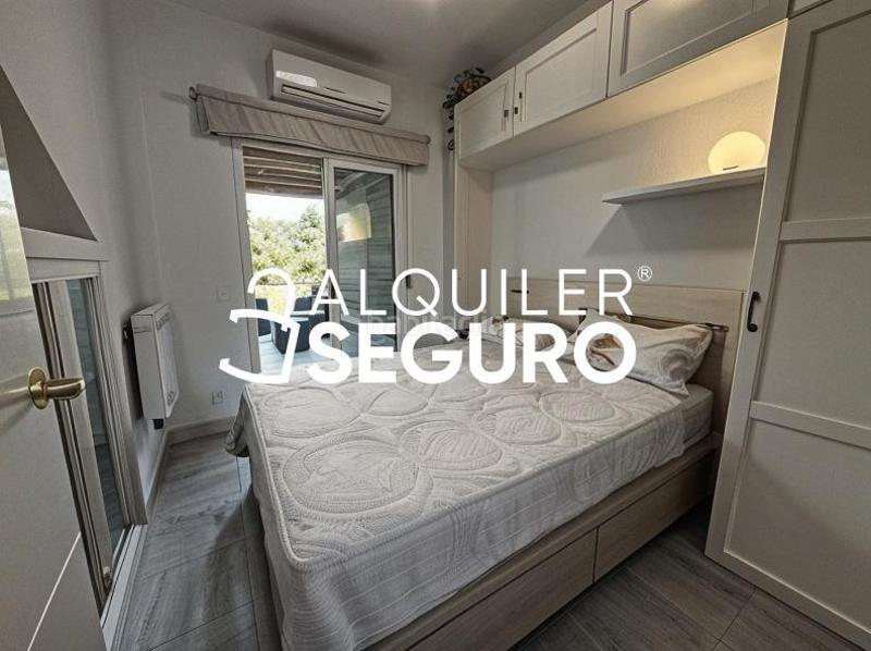 Foto ab2b4971-585b-4cfb-afdd-4ea2481e800e. Miete etagenwohnung mit heizung in Los Cármenes Madrid