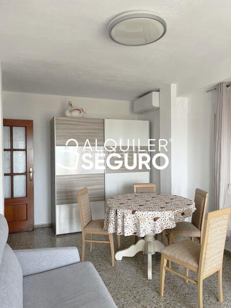 Foto 4ad88b8c-666e-4d85-98a9-cfdfedc180e9. Miete etagenwohnung mit parking pool in Playa de San Juan Alicante